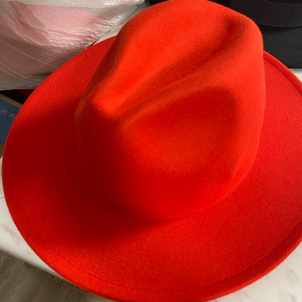 Pretty little thing red hat